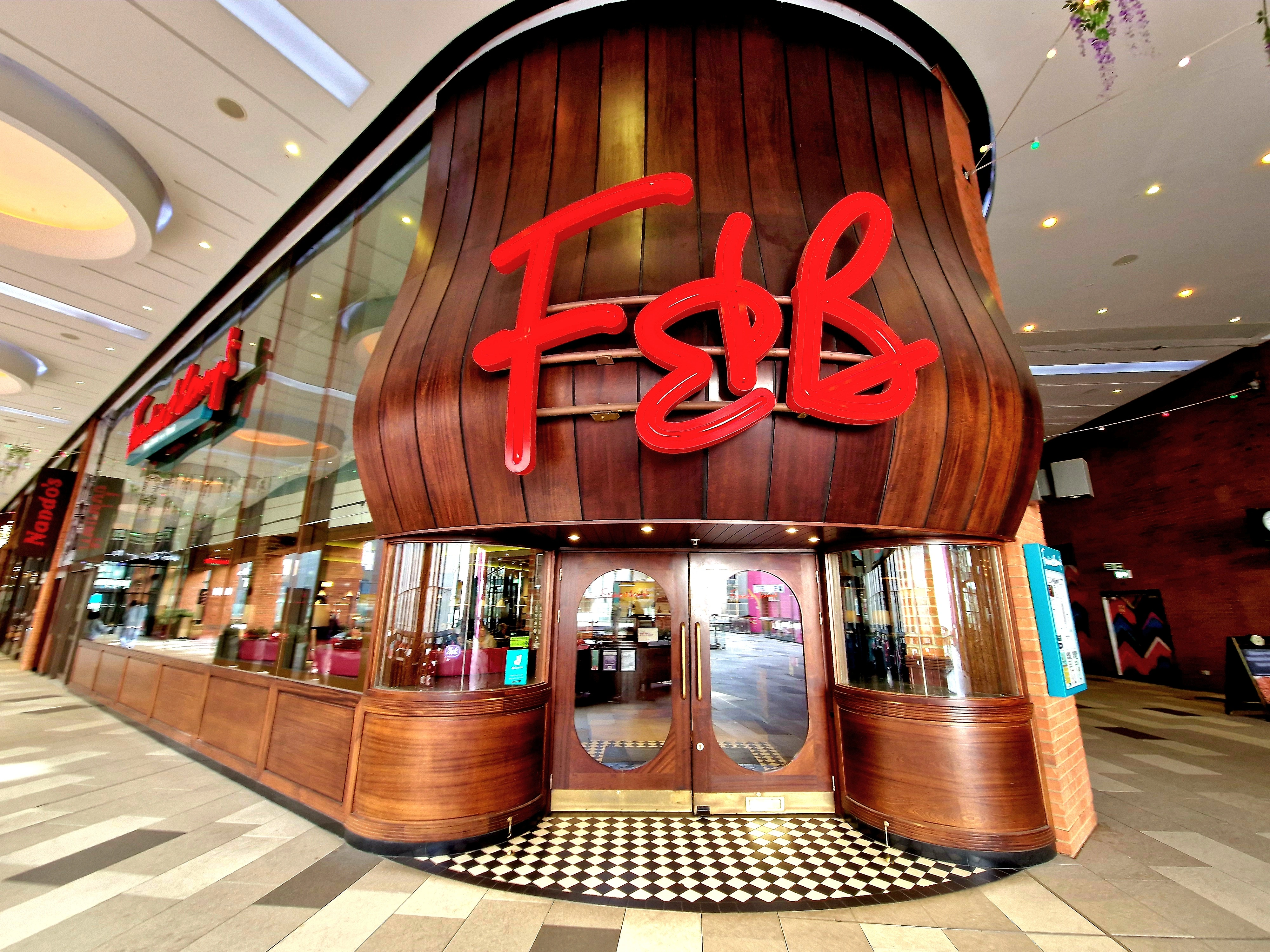 Frankie & Benny's