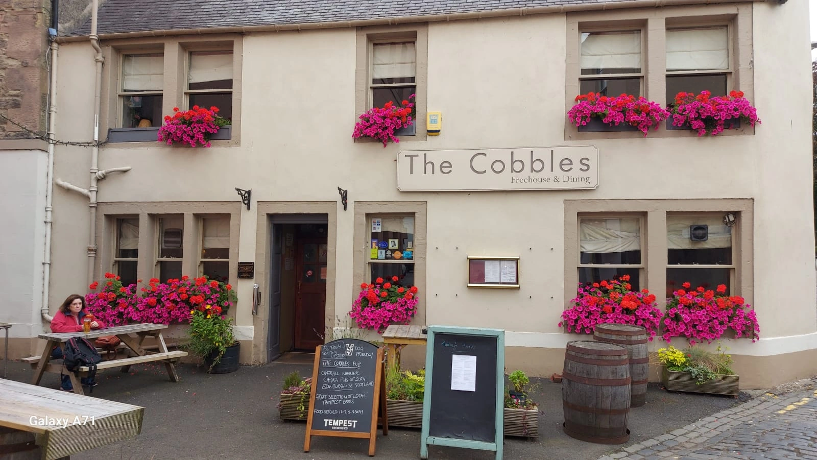 The Cobbles - Freehouse & Dining