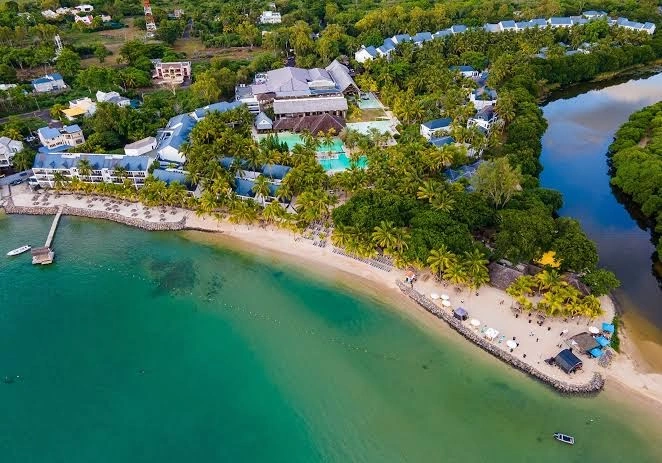 The Ravenala Attitude Hotel