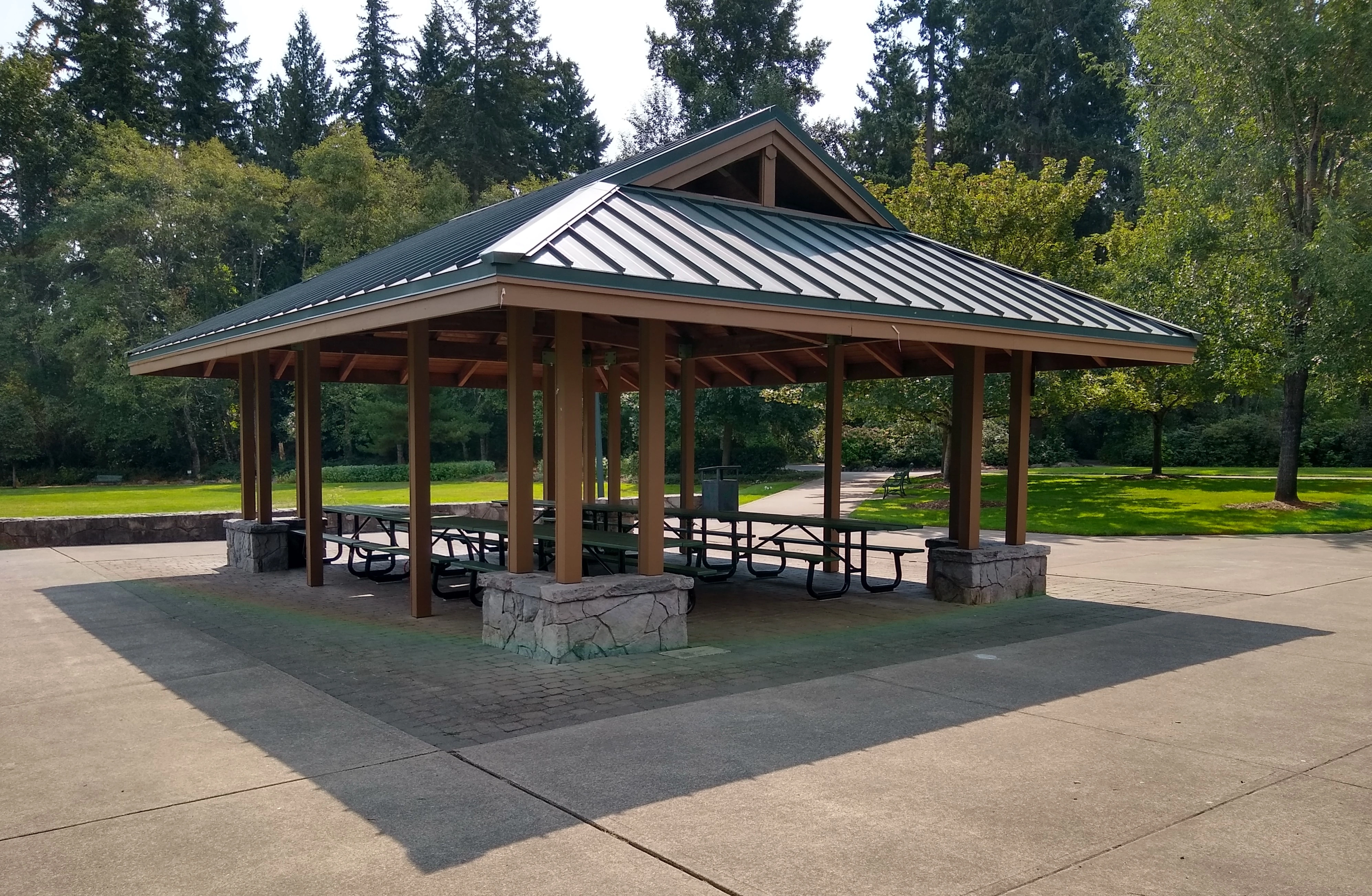 Rood Bridge Park