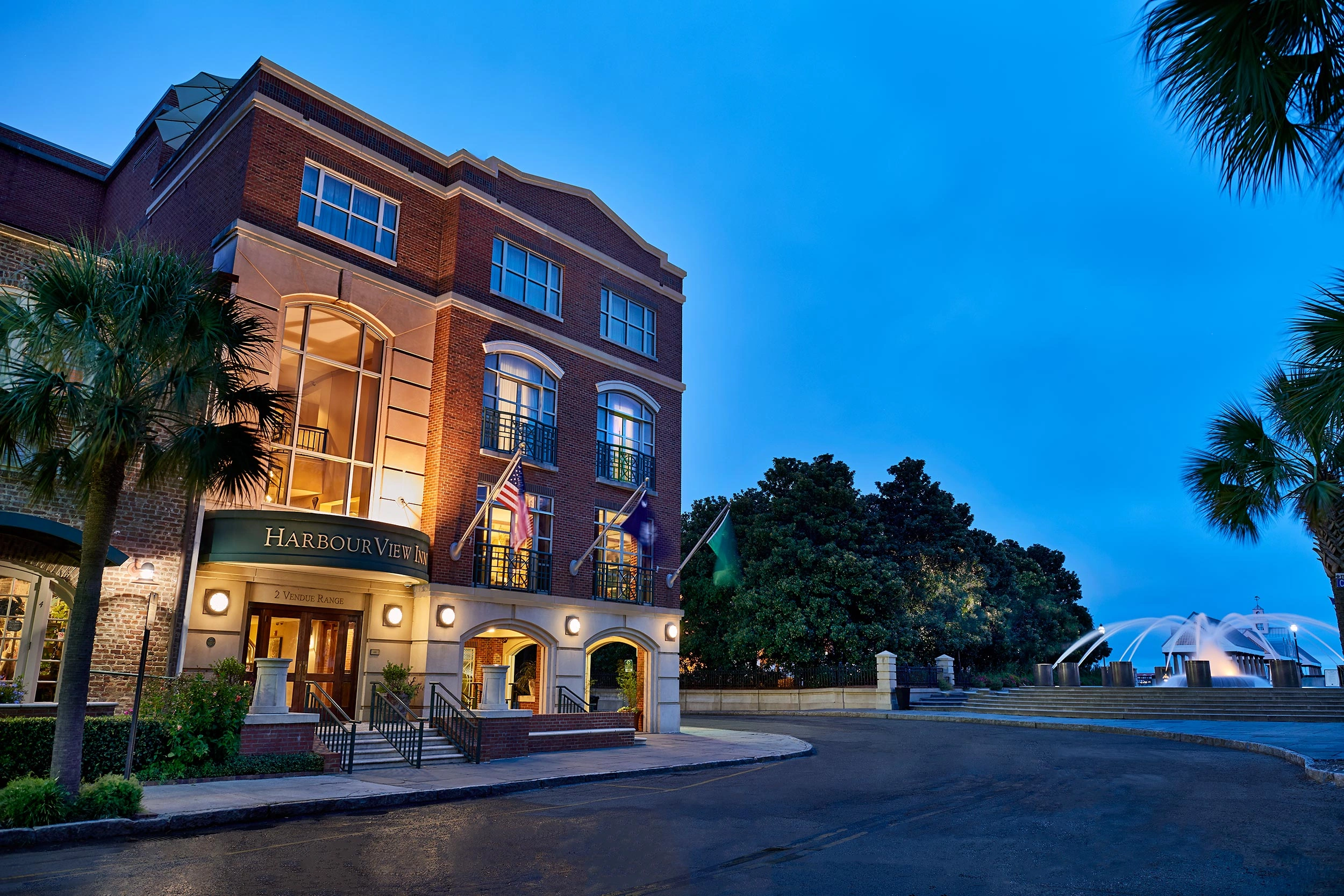 HarbourView Inn