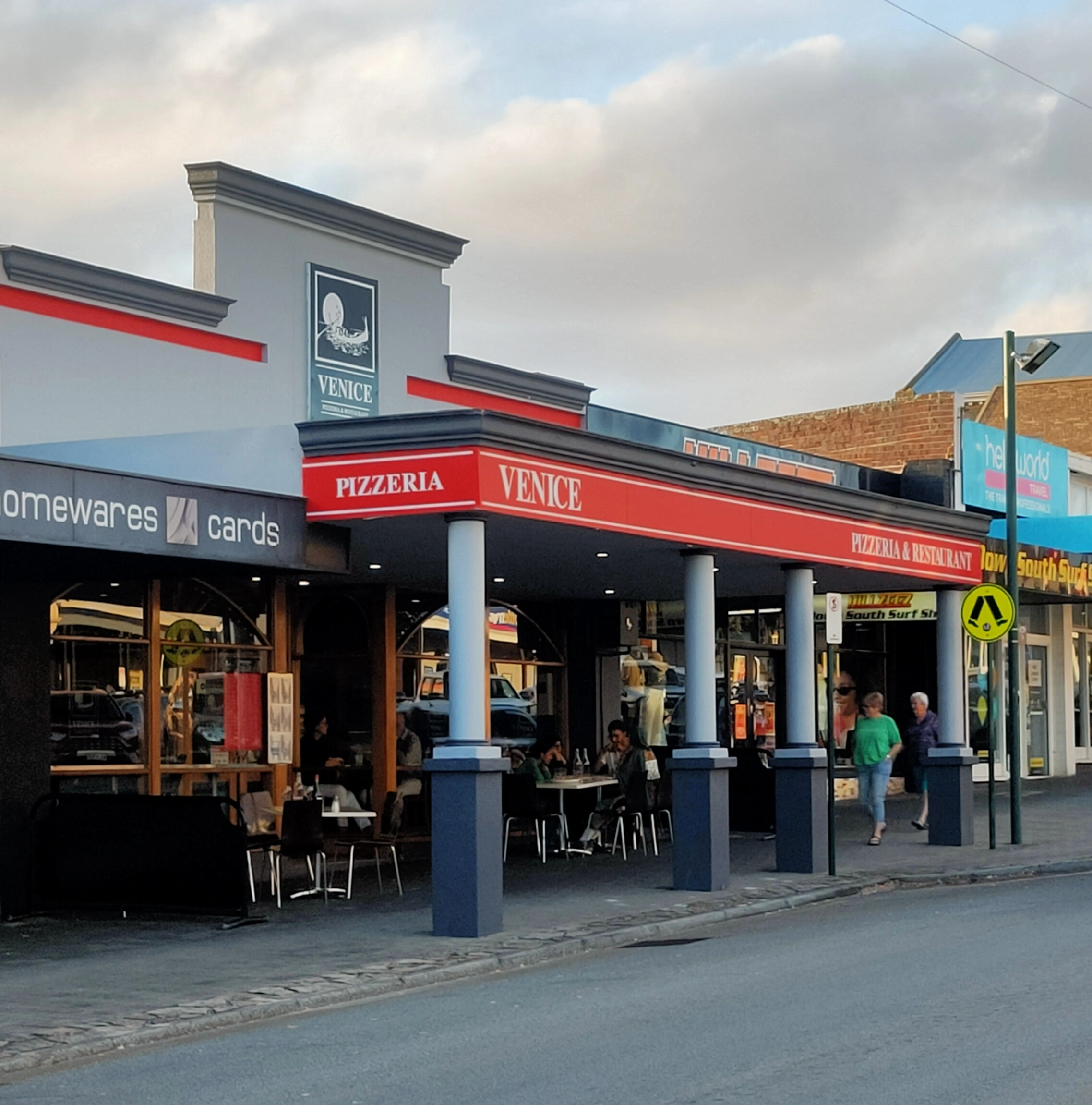 Venice Pizza Bar & Restaurant