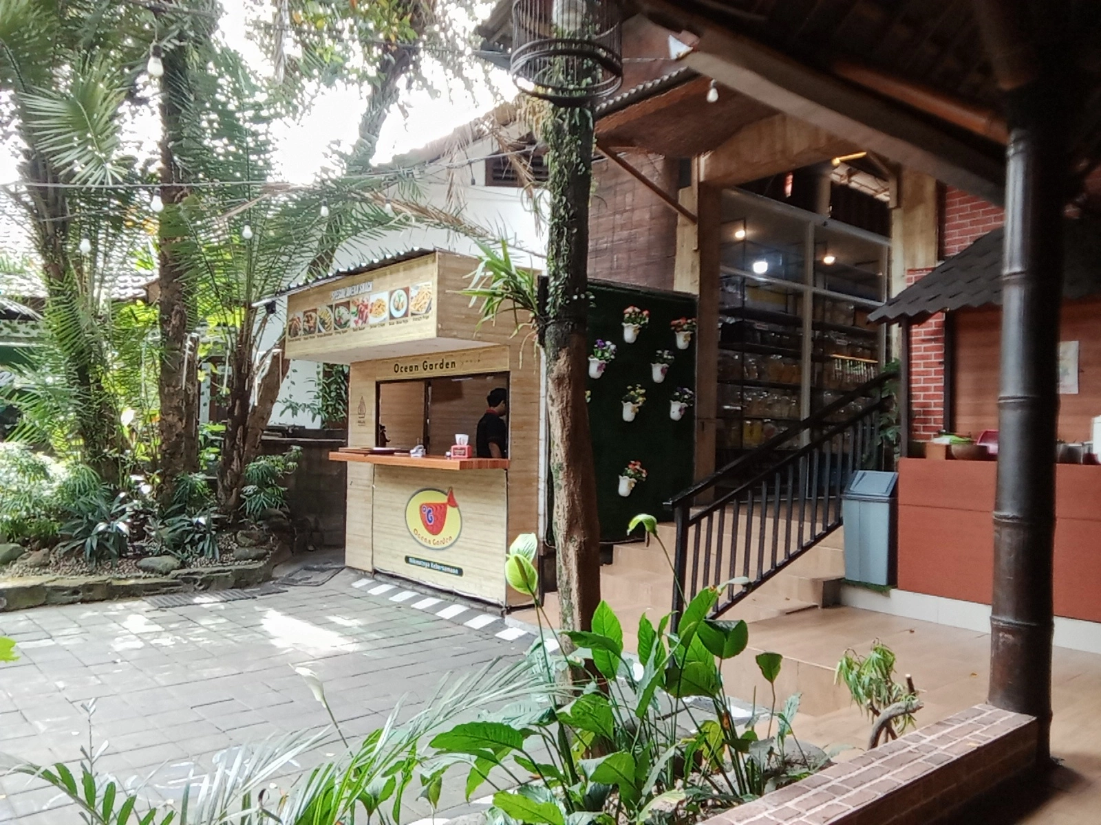 Ocean Garden Resto
