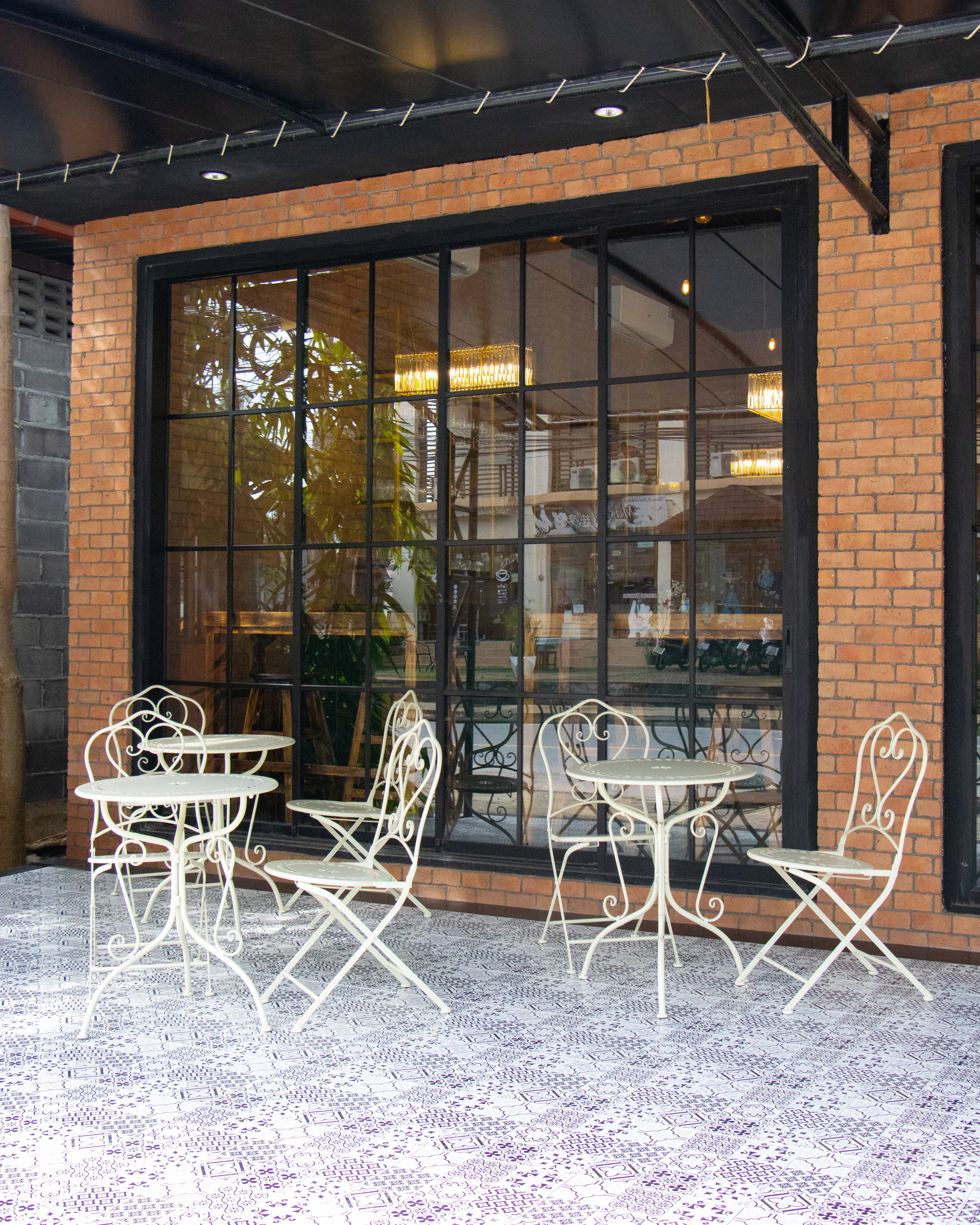 Toast Cafe Bar Lamai