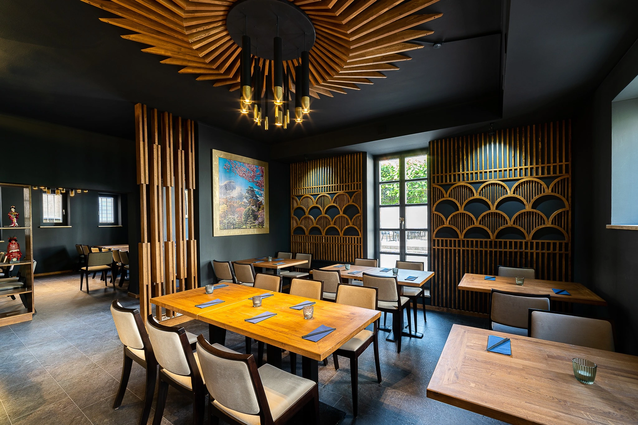 AMAYA RESTAURANT Sushi & Bar
