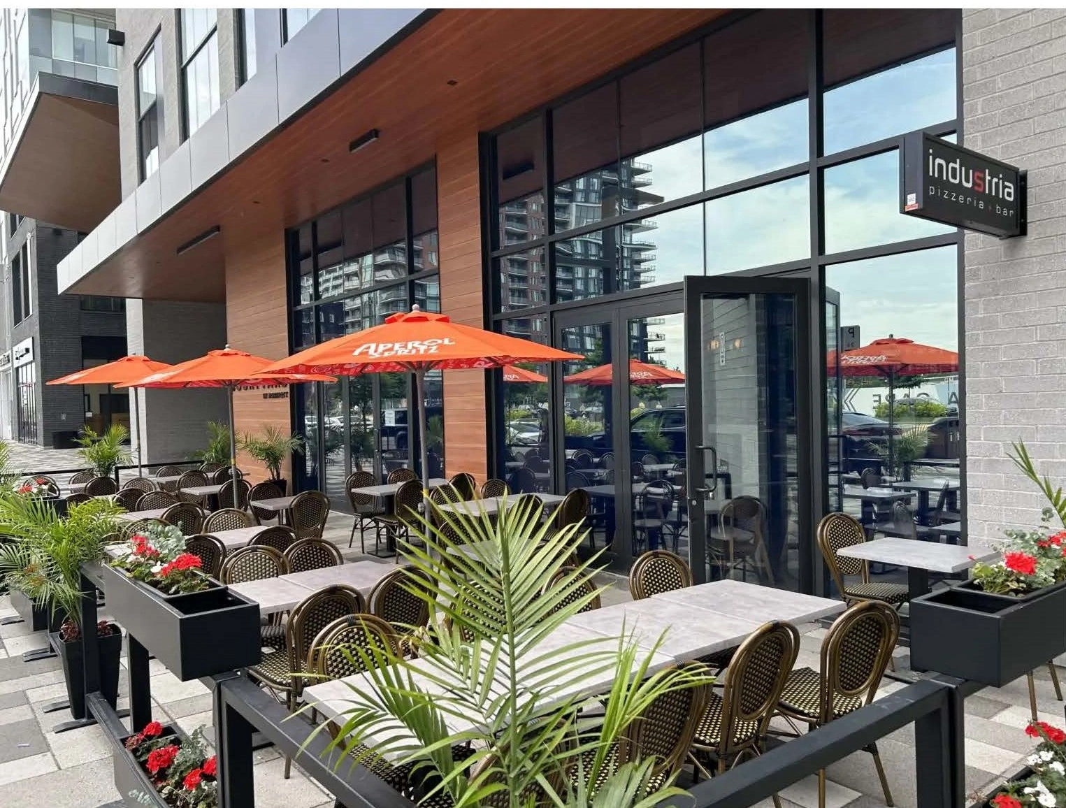 Industria Pizzeria + Bar