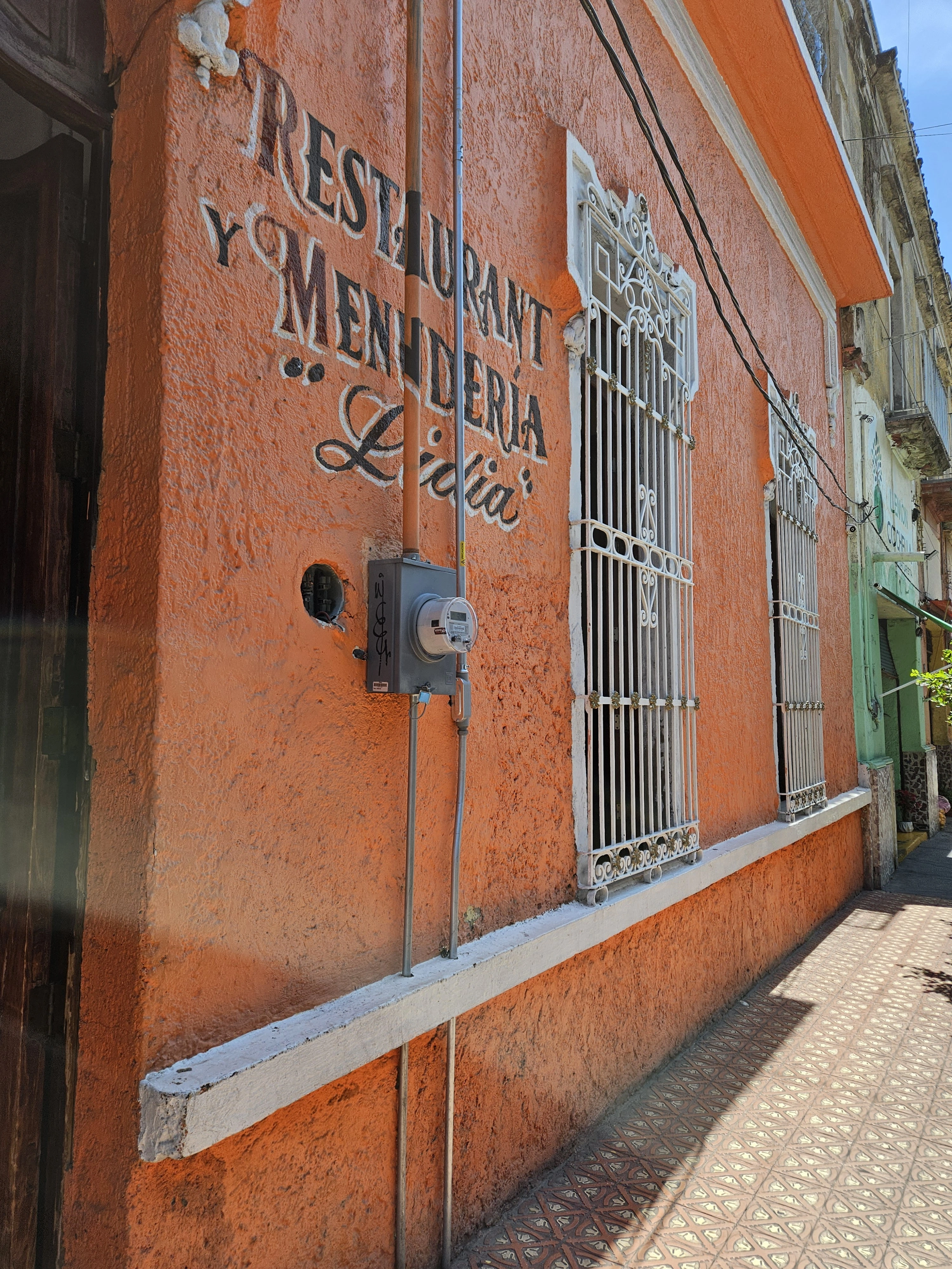 Restaurante y Menudería Lidia