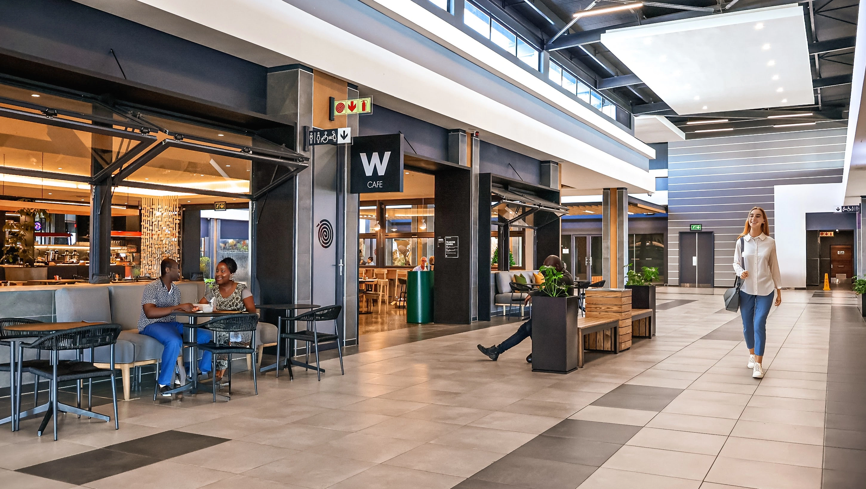 Vergelegen Plein Shopping Centre