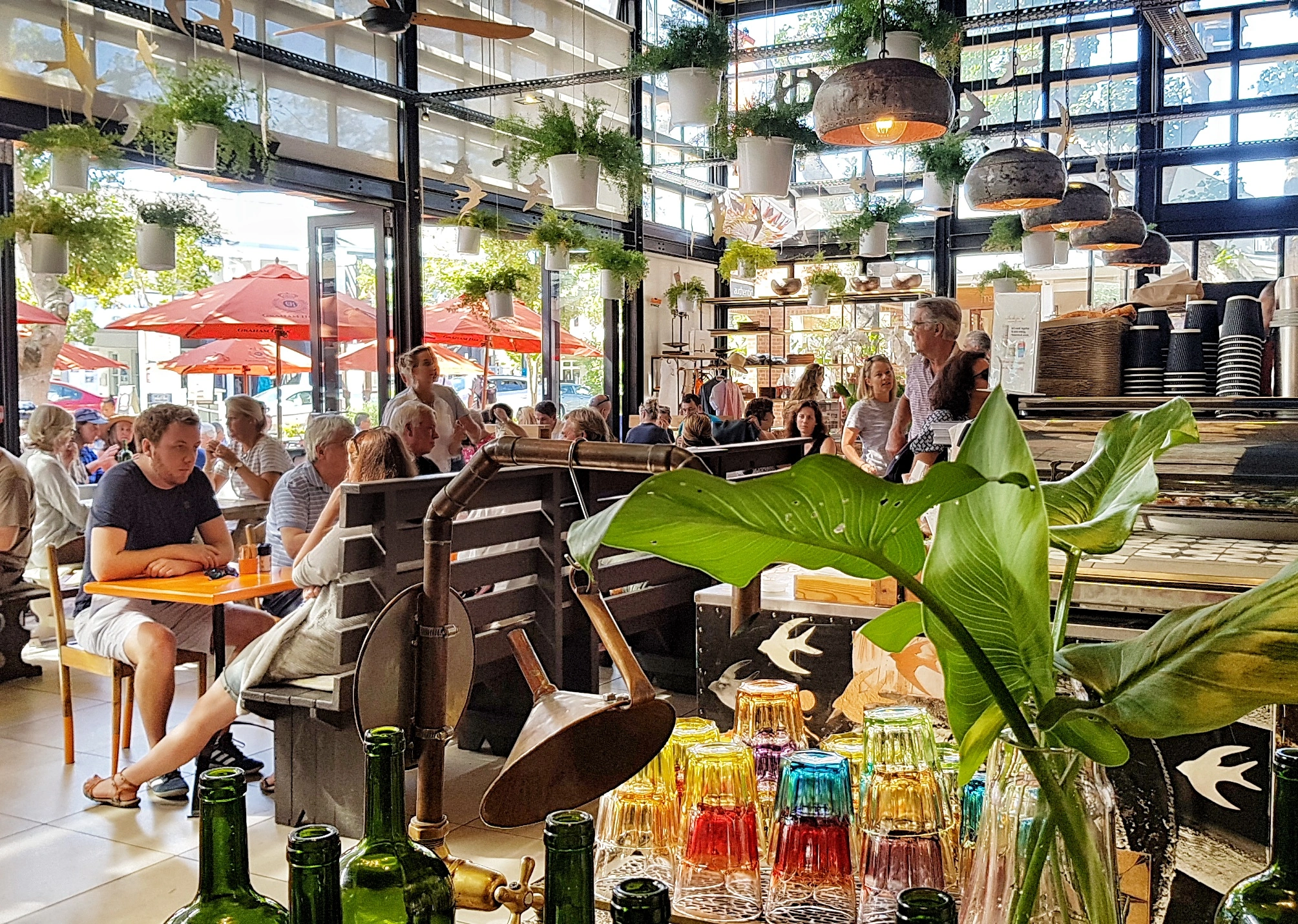 île de païn - lunch & breakfast restaurant & artisan bakery