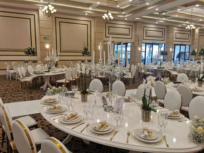 Qurtuba Convention Center (Q9)