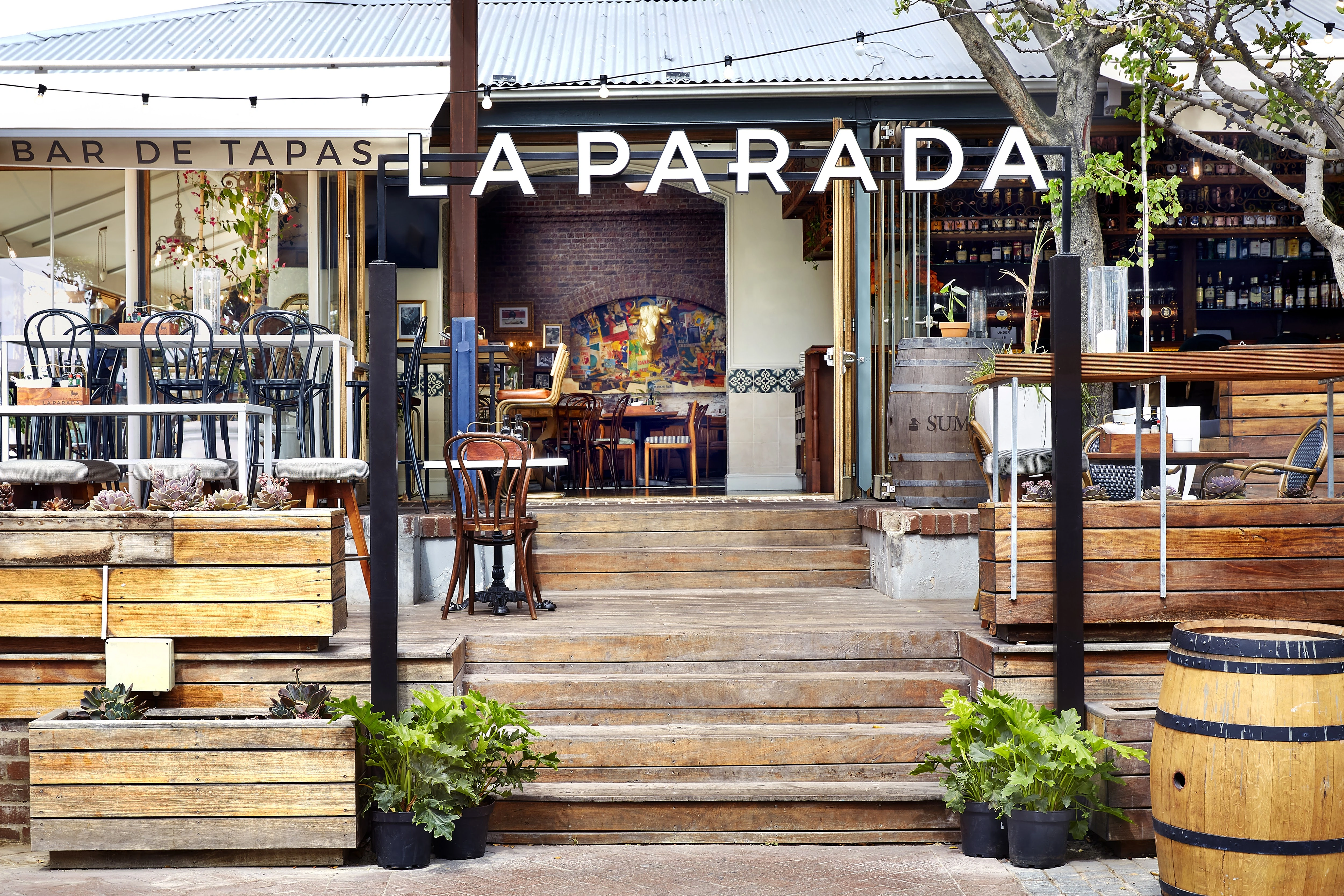 La Parada Waterfall Corner