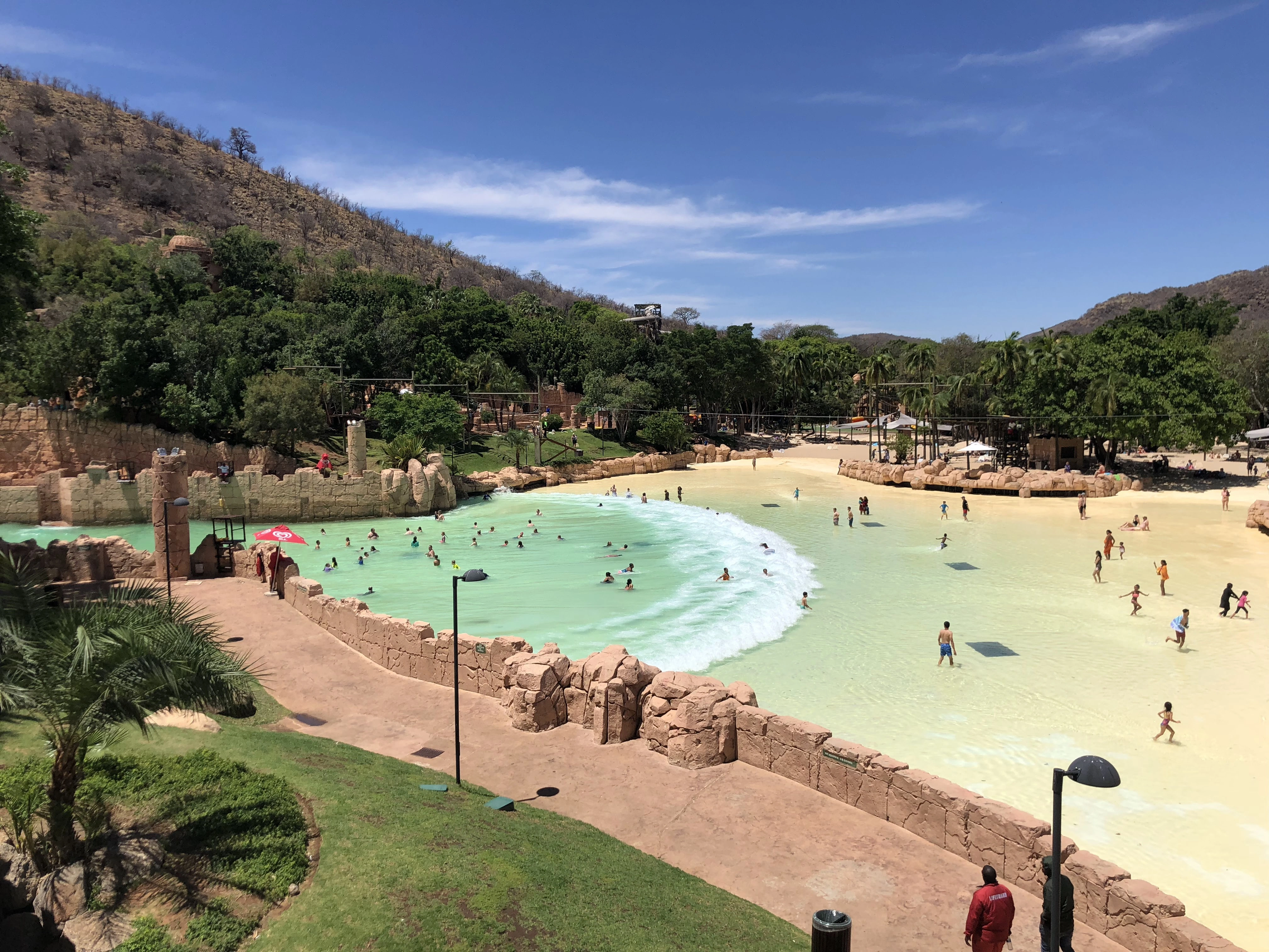 Valley of Waves